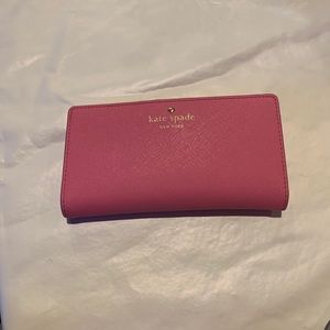 Hot Pick Kate Spade Wallet
